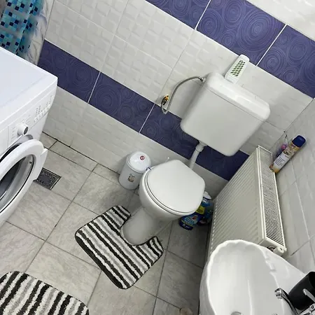 Casa De Vacanta 度假居 *